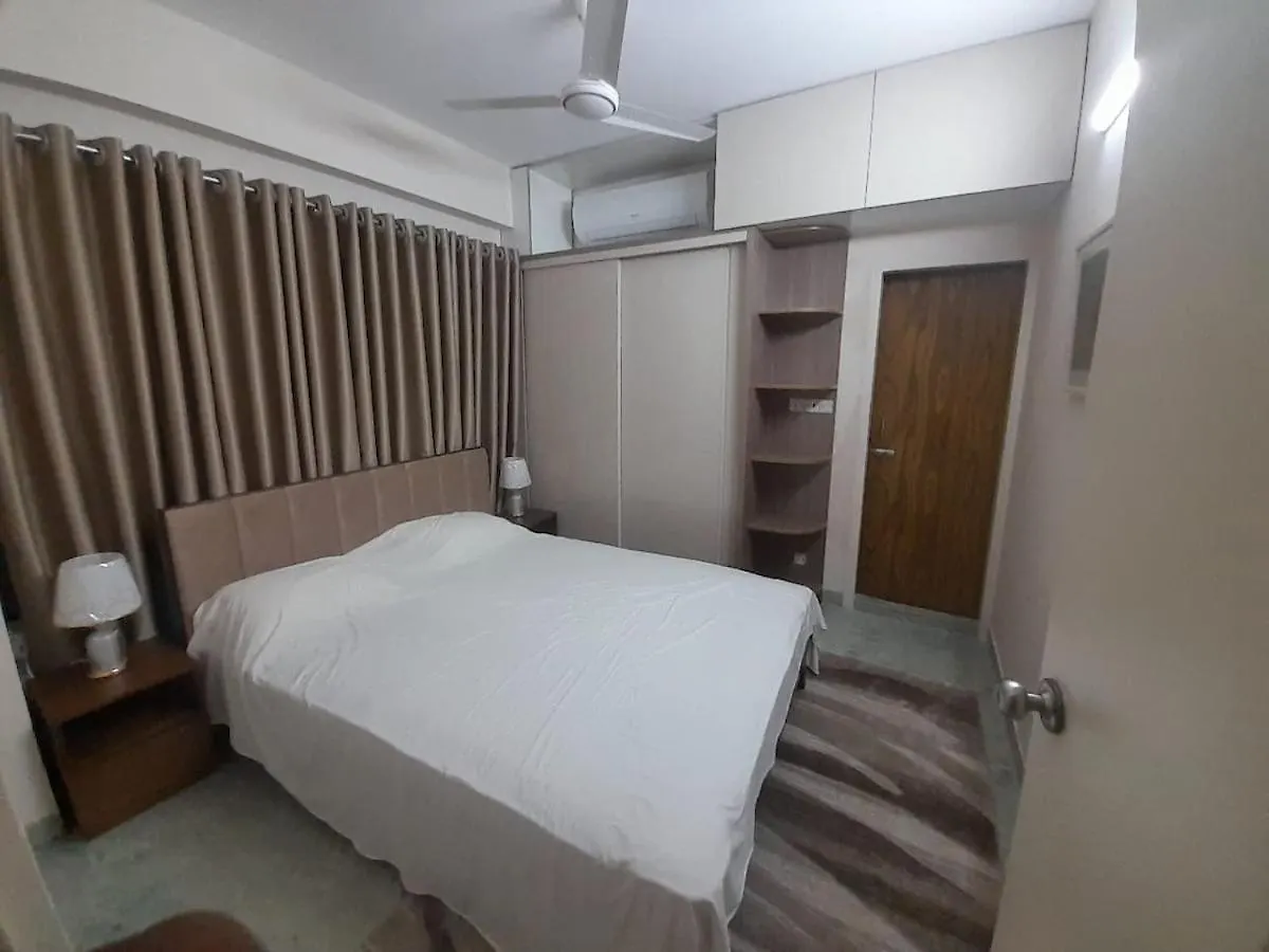 Luxury 2Br Studio 5-Star Hotel Experience Dhaka